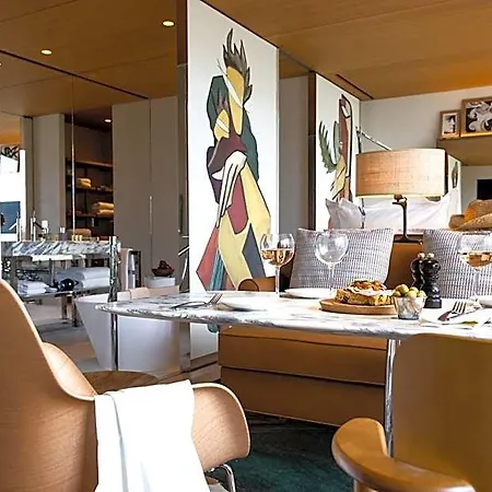 M Hotel 4*