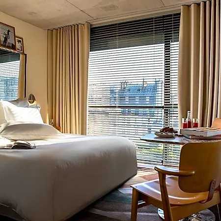 Hotell M 4*