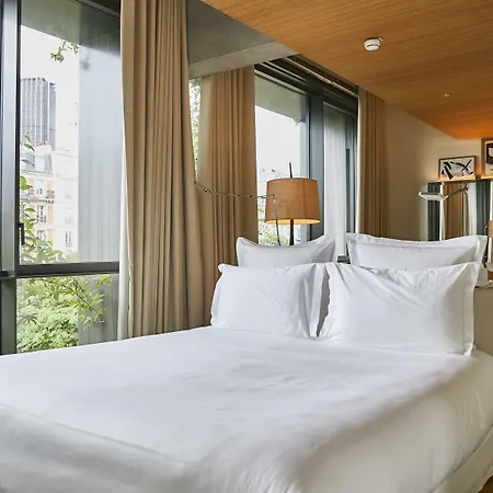 M فندق باريس