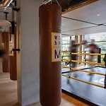 ホテル M
